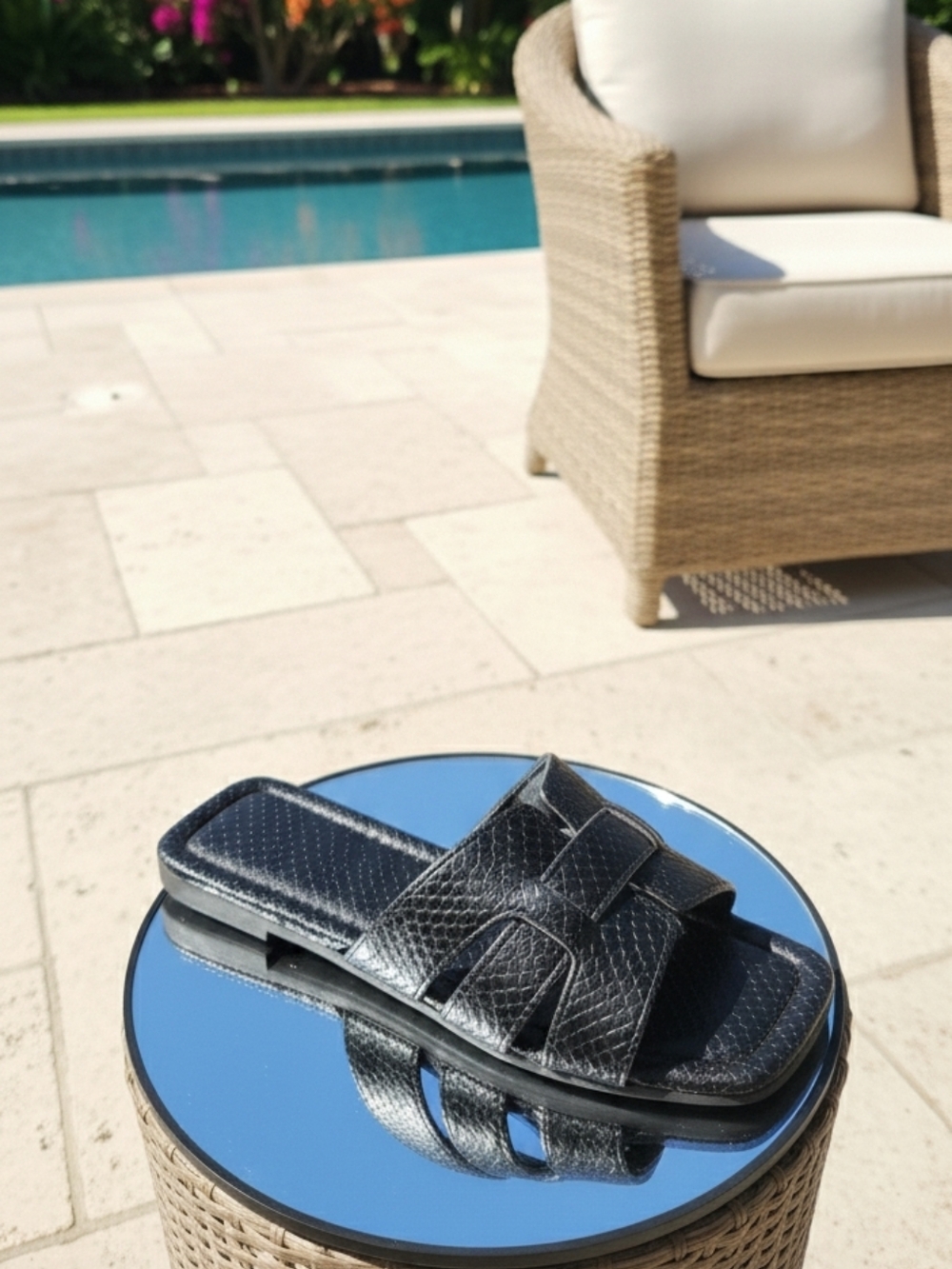 Paloma By J. Adams Black Leather Slide Sandal